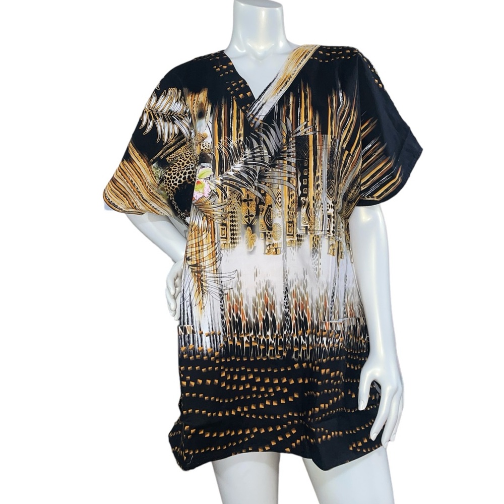 SOLD NWT Classic Scrubs Top by Smart Scrubs (Shangri-La/Leopard) Size L